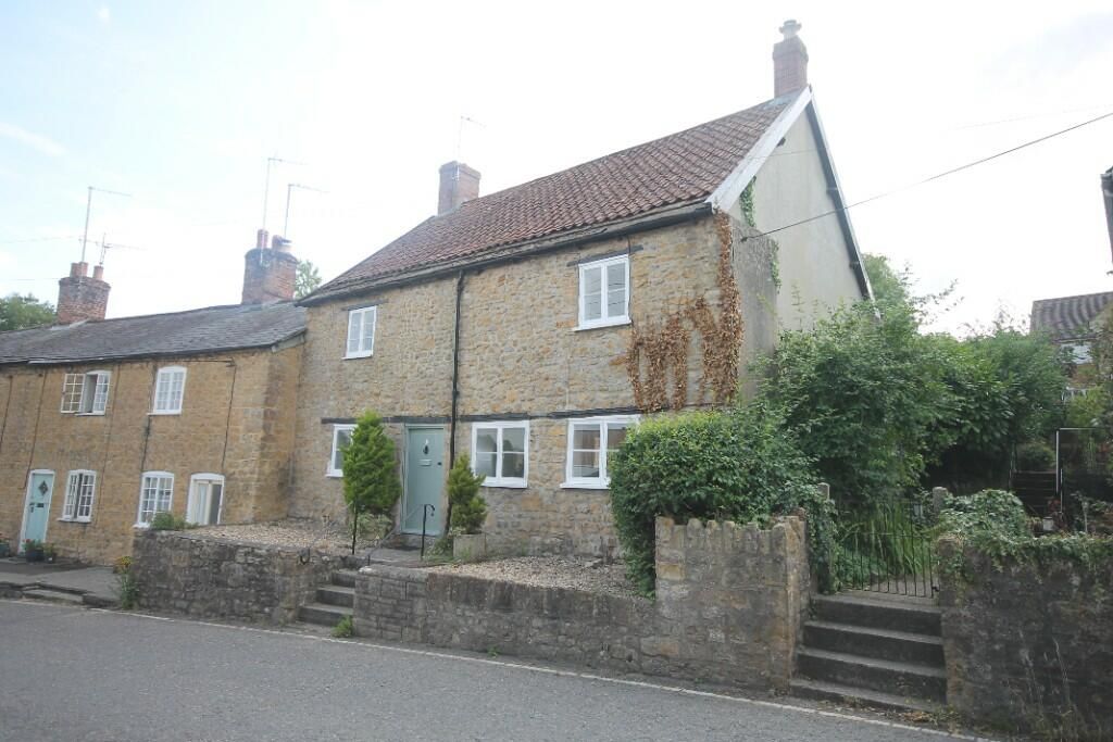 3 bed semi-detached house to rent in Acreman Street, Sherborne DT9, £1,250 pcm