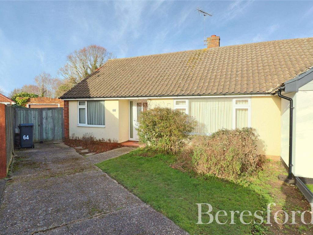3 bed bungalow for sale in Mayfield Road, Writtle CM1, £450,000