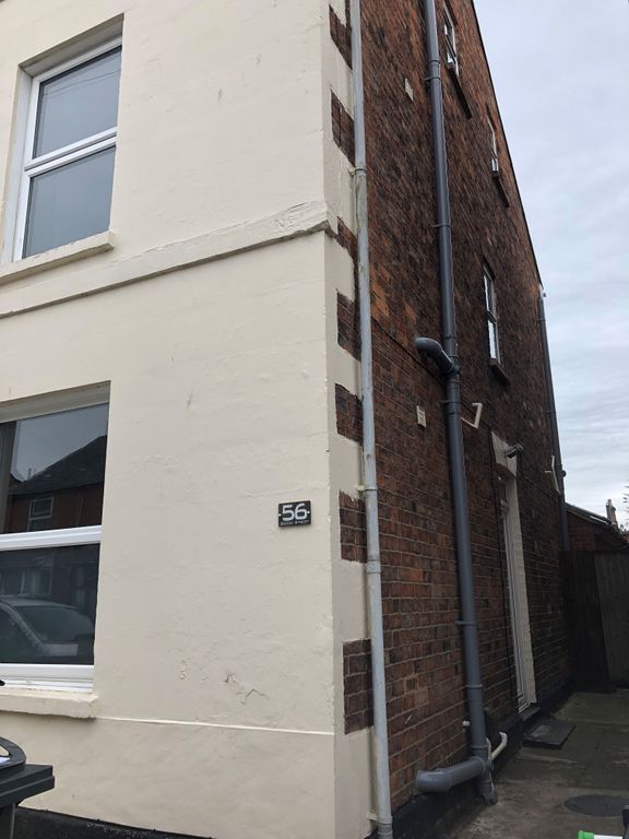 5 bed terraced house to rent in Brook Street, Gloucester GL1, £3,000 pcm