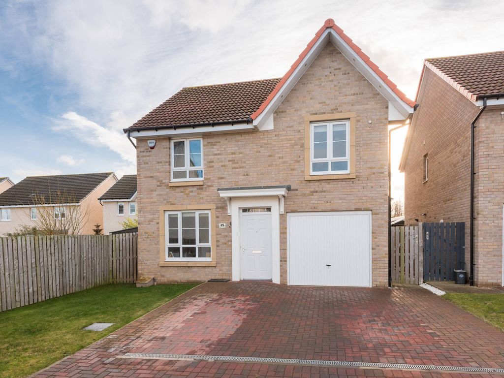 4 bed detached house for sale in 25 Flockhart Gait, Newcraighall, Musselburgh EH21, £385,000