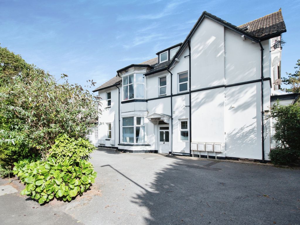 1 bed flat for sale in 8 St. Johns Road, Bournemouth BH5, £149,000