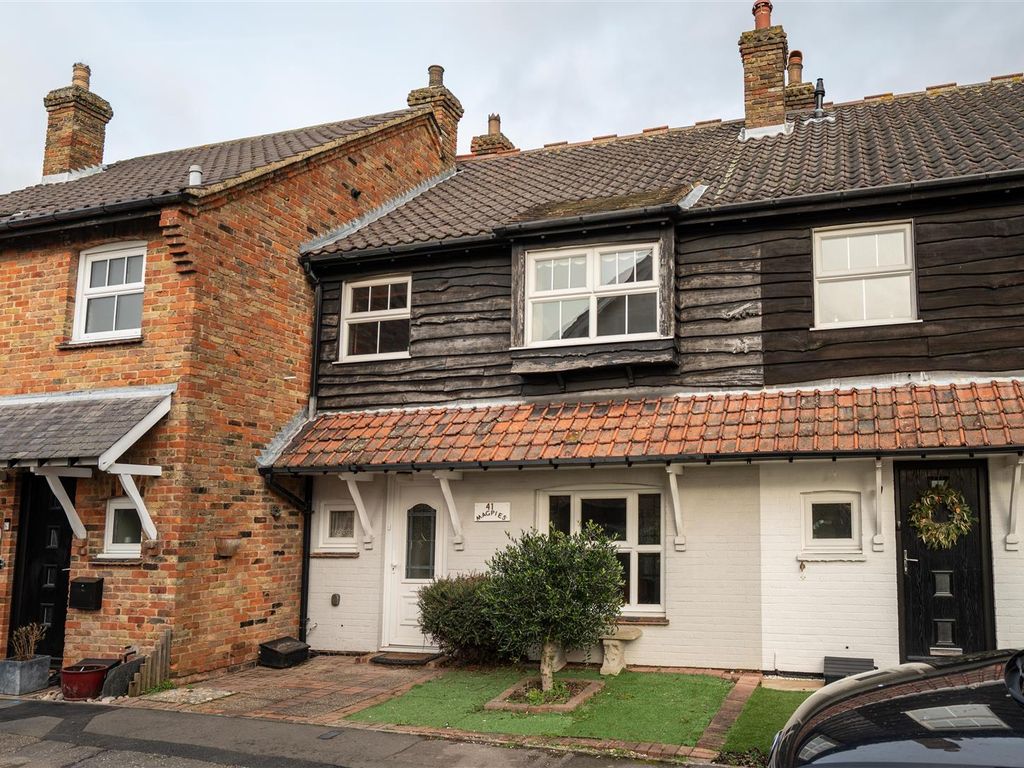 3 bed property for sale in The Magpies, Epping Green, Epping CM16, £490,000