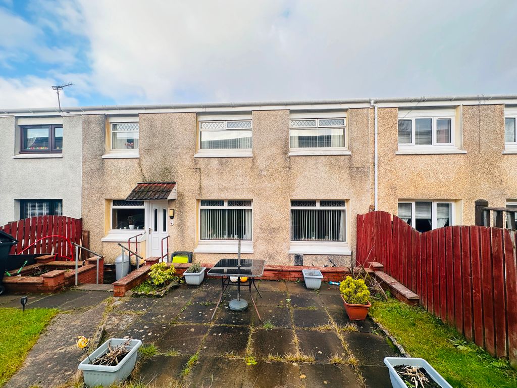 3 bed terraced house for sale in Asher Road, Chapelhall, Airdrie ML6, £115,000
