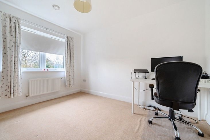 2 bed flat for sale in Ridgeway, Cambridge, Cambridgeshire CB23, £110,000