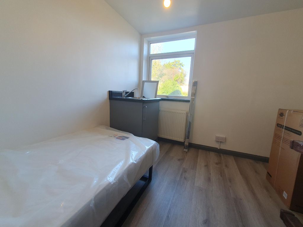 Room to rent in Higher Kingston, Yeovil BA21, £550 pcm