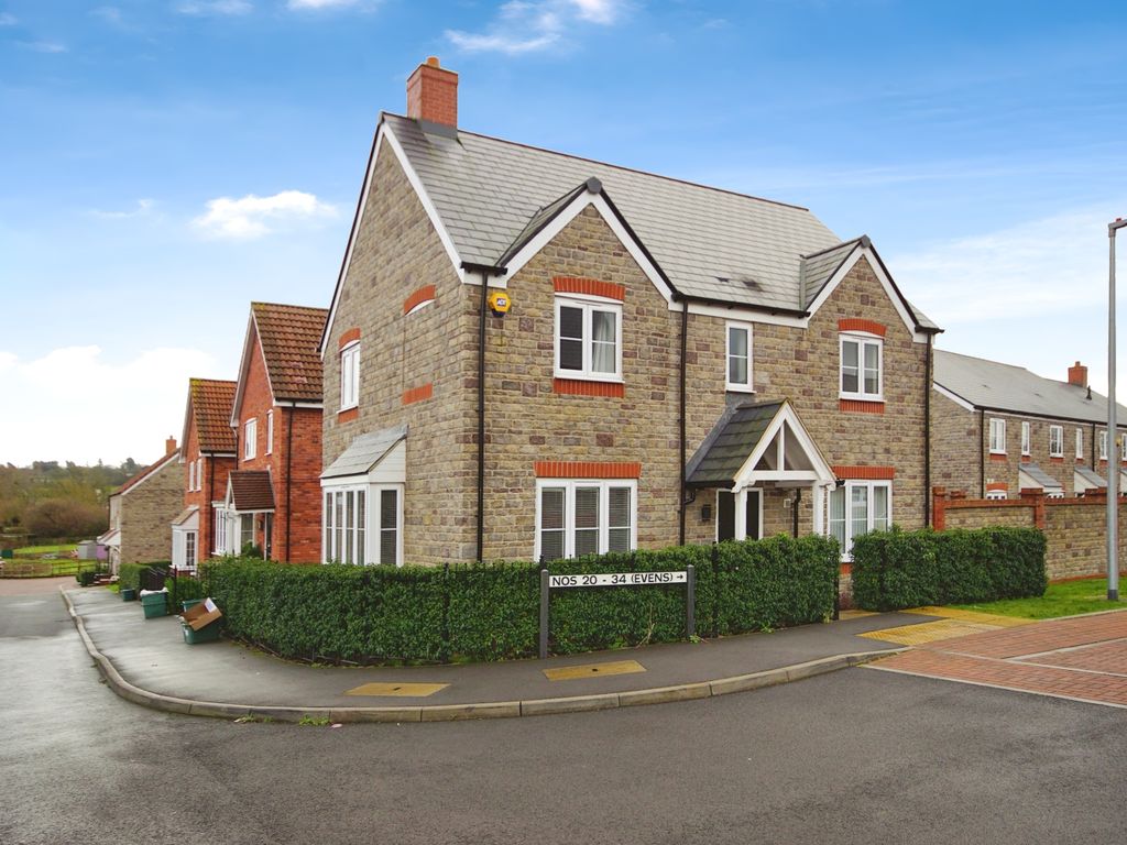 4 bed detached house for sale in Shrew Gardens, Bristol, Avon BS35, £525,000