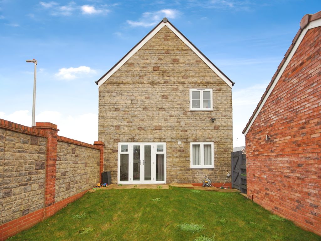4 bed detached house for sale in Shrew Gardens, Bristol, Avon BS35, £525,000