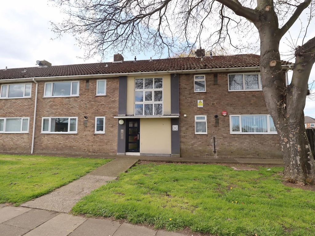 1 bed flat for sale in Baysdale Road, Thornaby TS17, £40,000