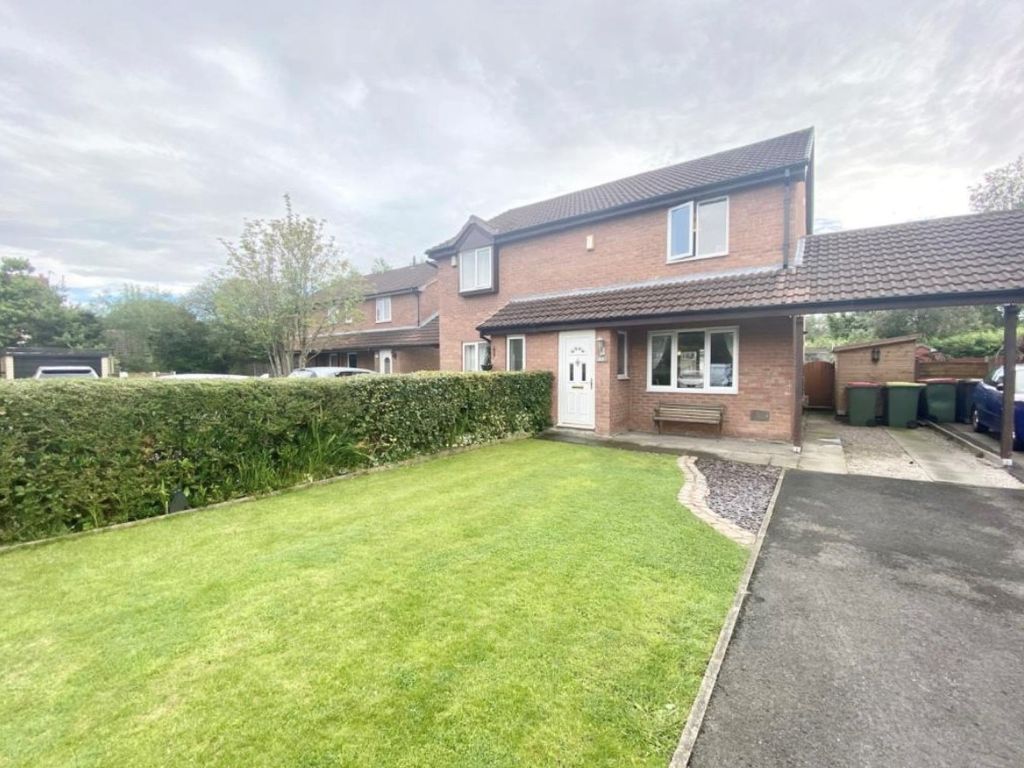 3 bed semi-detached house to rent in The Howgills, Fulwood PR2, £975 pcm
