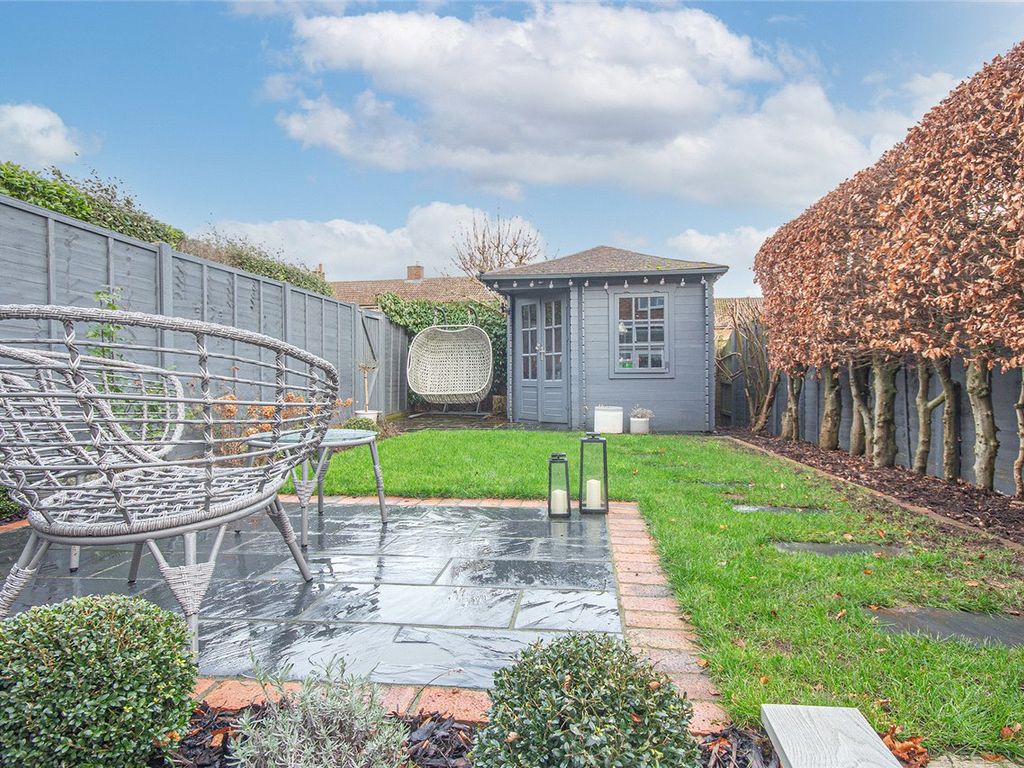 3 bed end terrace house for sale in Great Lawne, Datchworth, Knebworth, Hertfordshire SG3, £525,000