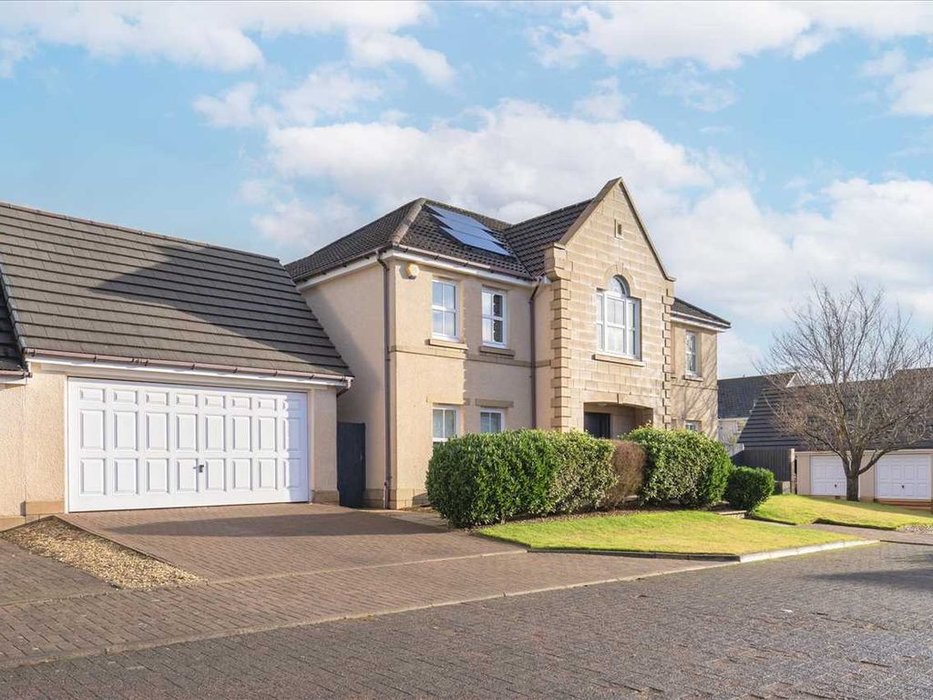 5 bed detached house for sale in 7 Douglas Avenue, Airth FK2, £474,995