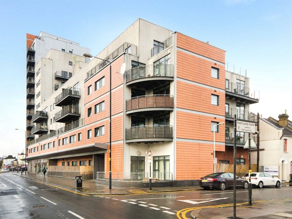 2 bed flat for sale in Forest Lane, Stratford E15, £380,000