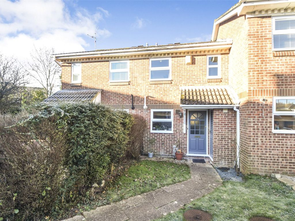 2 bed terraced house for sale in The Gardens, Tongham, Farnham, Surrey GU10, £325,000