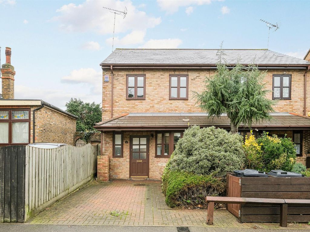 2 bed semi-detached house for sale in Nightingale Lane, London E11, £699,995