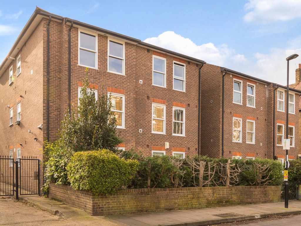 2 bed flat for sale in Oaklands House, 90 Cranfield Road, London SE4, £475,000