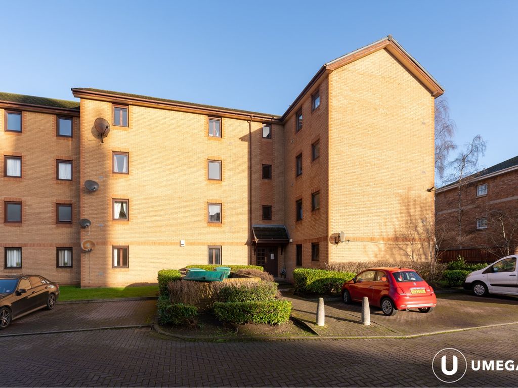 1 bed flat for sale in Sheriff Park, The Shore, Edinburgh EH6, £157,000