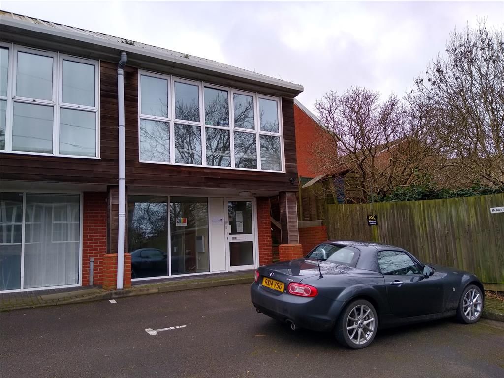 Office to let in Freemantle Business Centre, Millbrook Road East, Southampton, Hampshire SO15, £9,800 pa