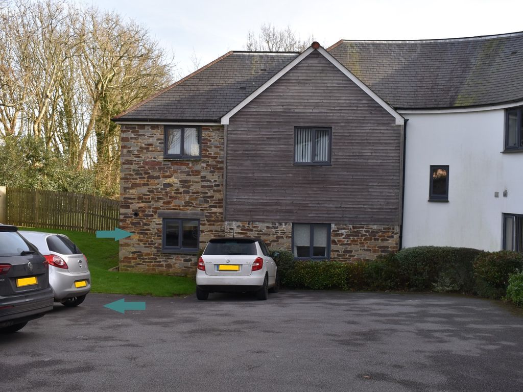 2 bed flat to rent in Fettling Lane, Charlestown, St Austell PL25, £1,000 pcm