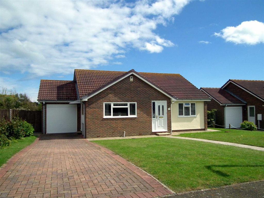 2 bed detached bungalow for sale in Clementine Avenue, Seaford BN25, £499,950
