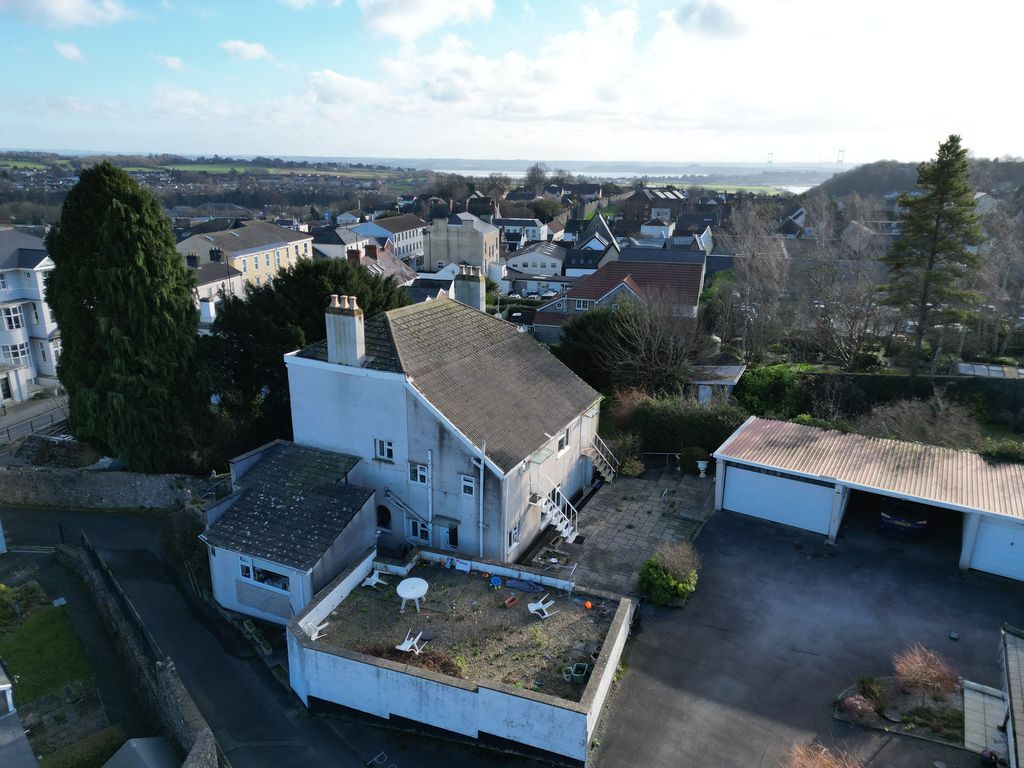 6 bed detached house for sale in Welsh Street, Chepstow, Monmouthshire NP16, £800,000