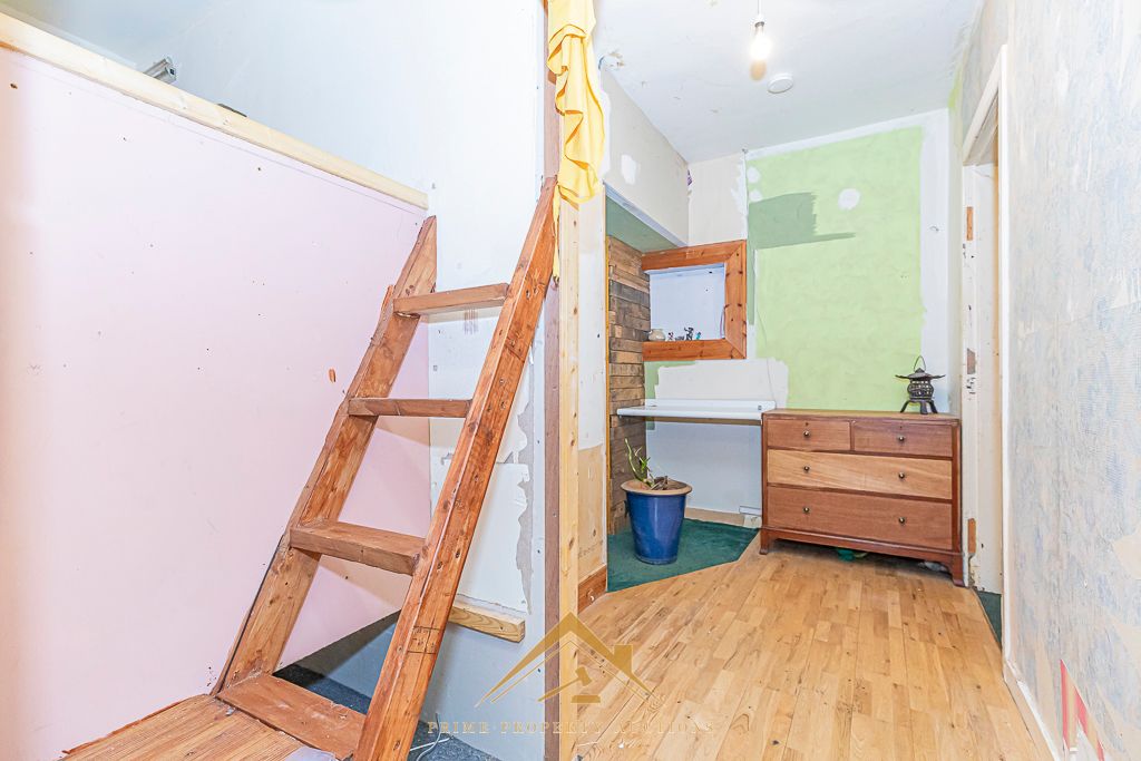 3 bed flat for sale in 3 Blarbuie Road, Lochgilphead PA31, £50,000