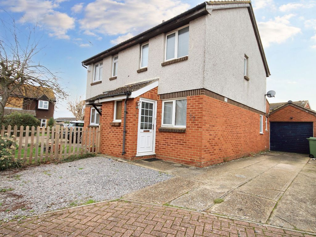 2 bed semi-detached house to rent in Morello Close, Teynham, Sittingbourne ME9, £1,300 pcm