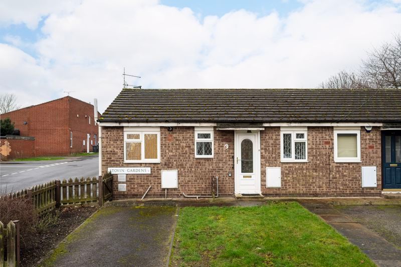 2 bed bungalow for sale in Stovin Gardens, Darnall, Sheffield S9, £95,000