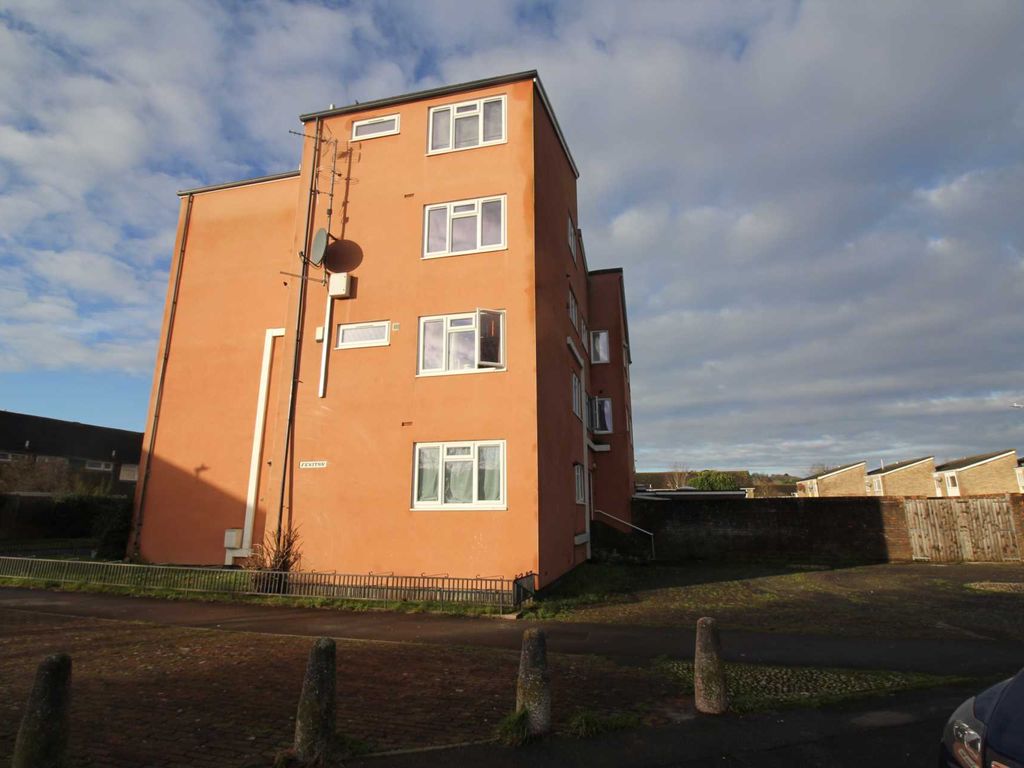 2 bed flat for sale in Feniton, Clovelly Road, Worle BS22, £117,500