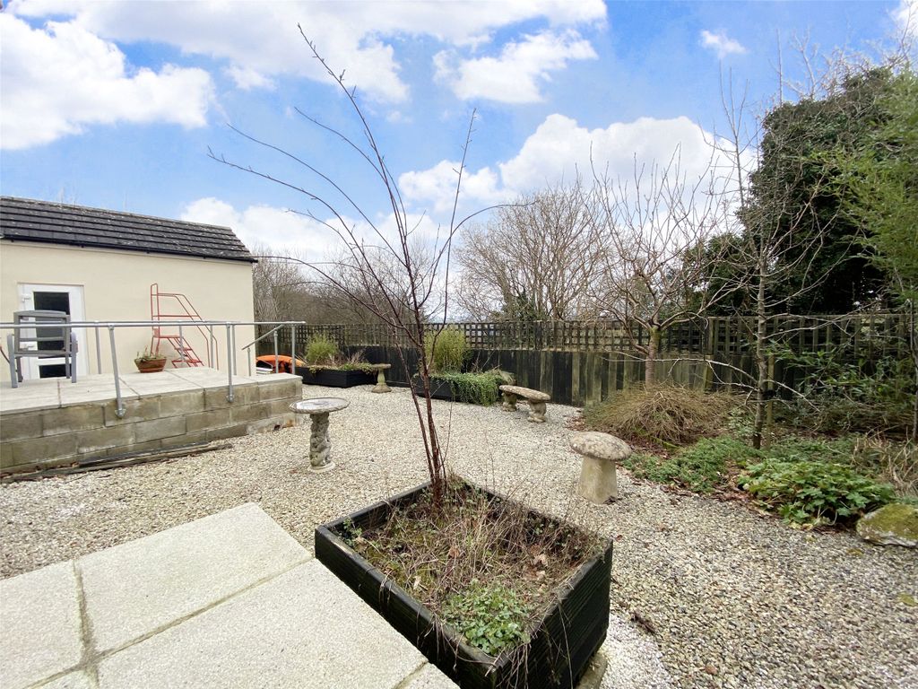3 bed detached house for sale in Snowdrop Crescent, Launceston, Cornwall PL15, £191,000