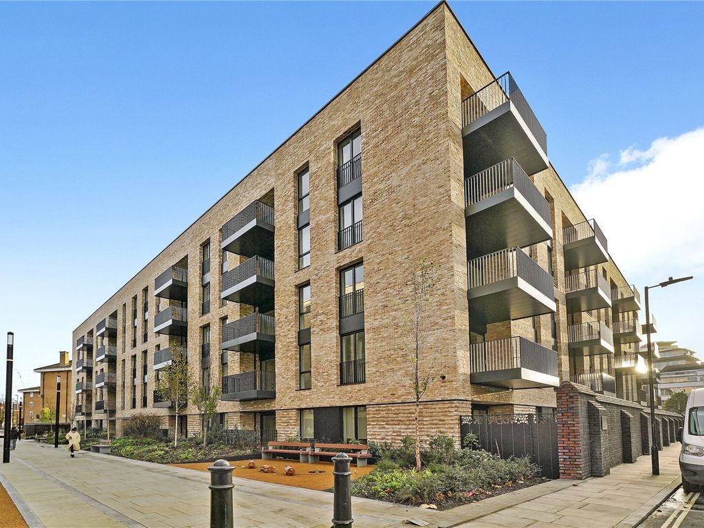2 bed flat for sale in Carricks Yard, 3 Fisherton Street NW8, £1,100,000