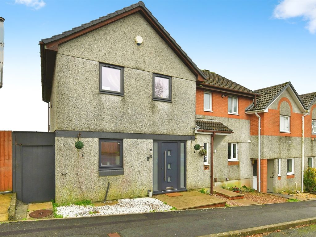3 bed terraced house for sale in Gurnard Walk, Plymouth PL3, £220,000