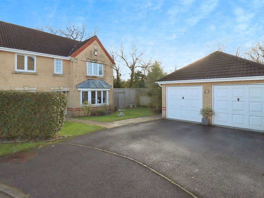 4 bed detached house for sale in Applin Green, Emersons Green, Bristol BS16, £625,000