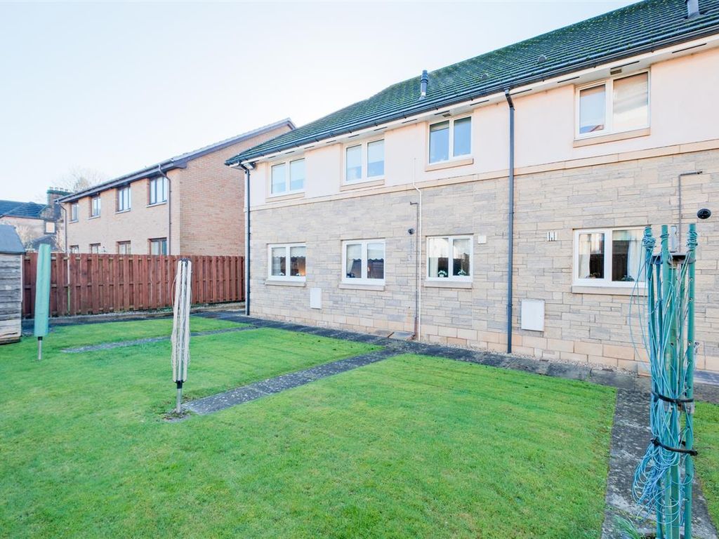 3 bed flat for sale in Johnstone Road, Hamilton ML3, £184,995