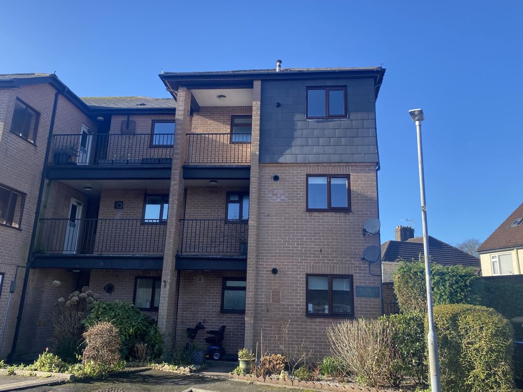1 bed flat for sale in Heol Don, Whitchurch, Cardiff CF14, £145,000