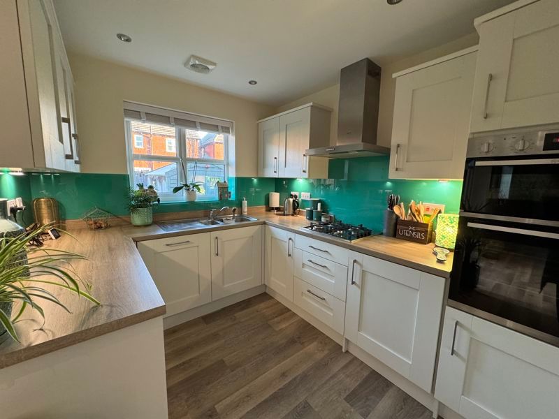 4 bed detached house for sale in Malpas Close, Arclid, Sandbach CW11, £375,000