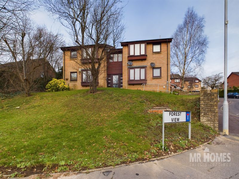 1 bed flat for sale in Forest View, Fairwater, Cardiff CF5, £60,000