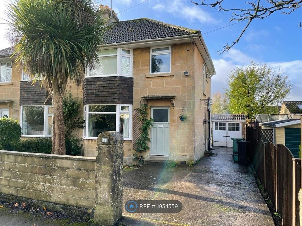 3 bed semi-detached house to rent in Oolite Grove, Bath BA2, £1,650 pcm