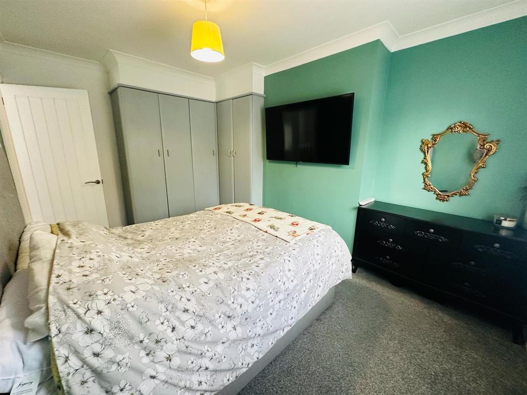3 bed property for sale in Grants Crescent, Seaham SR7, £160,000