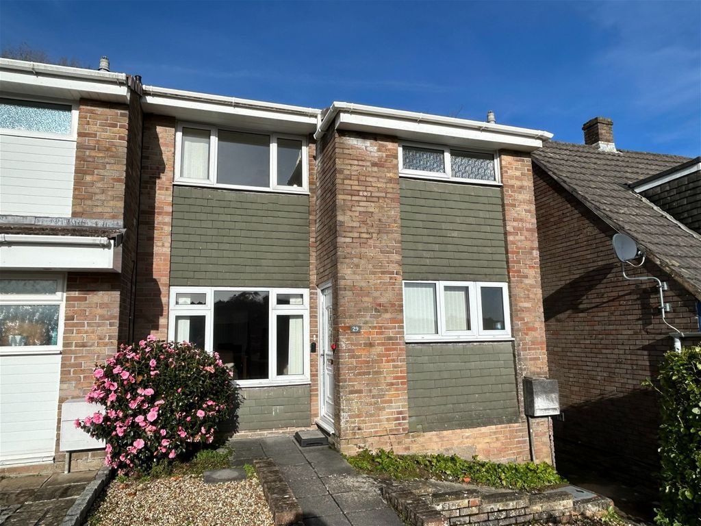 4 bed end terrace house for sale in Billington Close, Eggbuckland, Plymouth PL6, £230,000