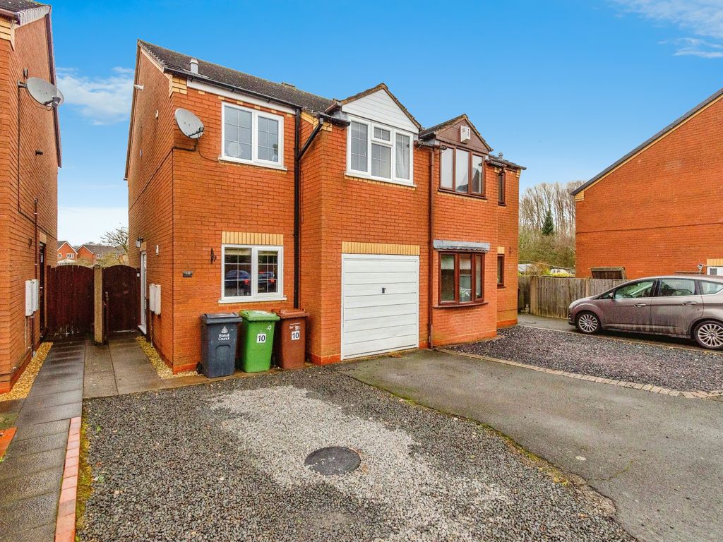 3 bed semi-detached house for sale in Bridge Way, Brownhills, Walsall WS8, £250,000