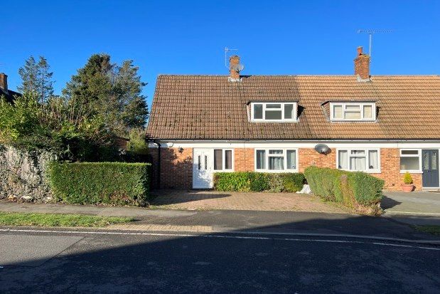 3 bed semi-detached house to rent in Cleeve Road, Leatherhead KT22, £1,900 pcm