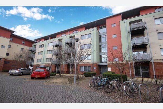 1 bed flat to rent in Backfields Lane, Bristol BS2, £1,200 pcm