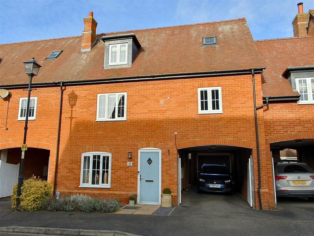 3 bed terraced house for sale in The Dairy, Henlow, Beds SG16, £495,000
