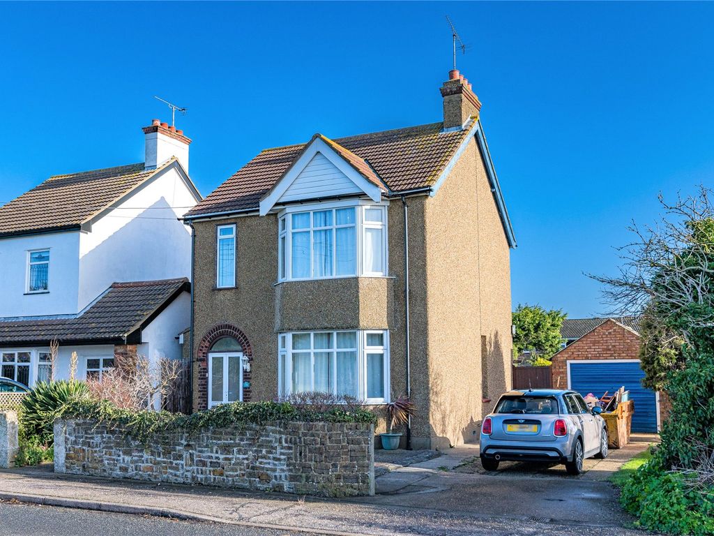 3 bed detached house for sale in Shoebury Road, Great Wakering, Essex SS3, £465,000