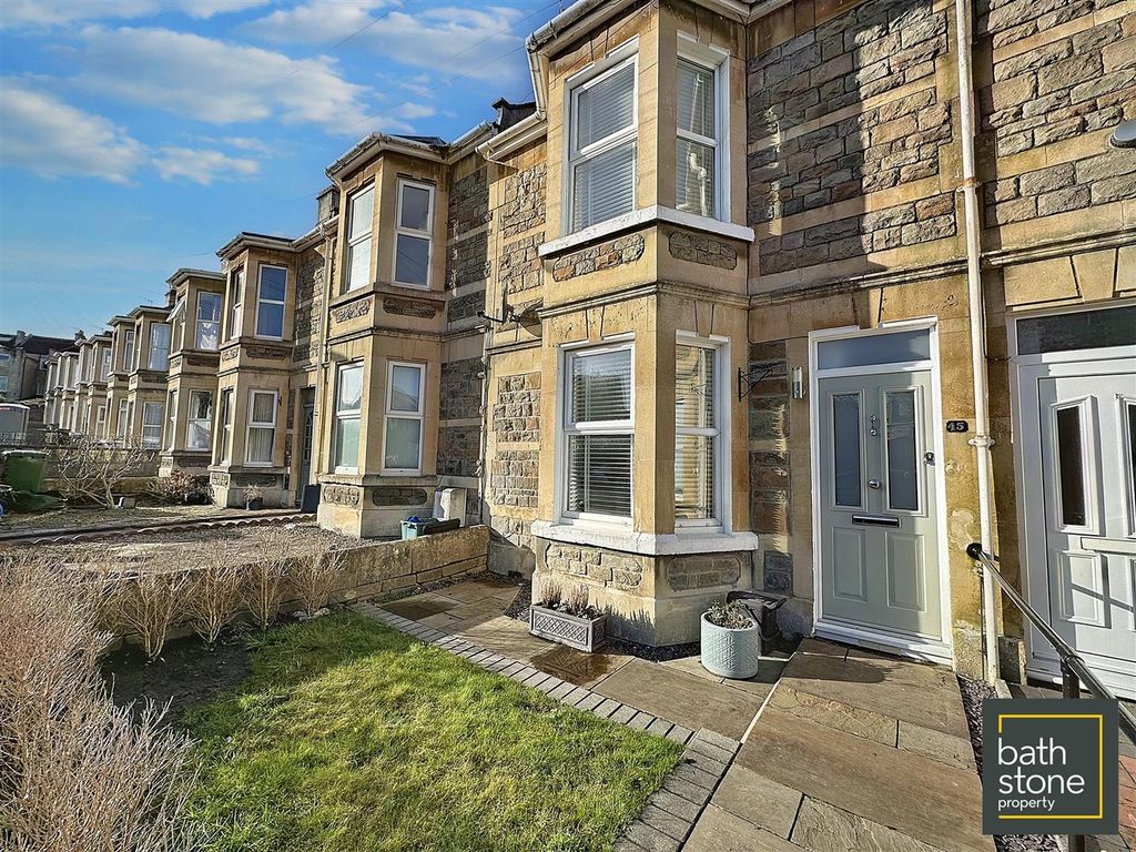 3 bed terraced house for sale in Triangle West, Oldfield Park, Bath BA2, £520,000