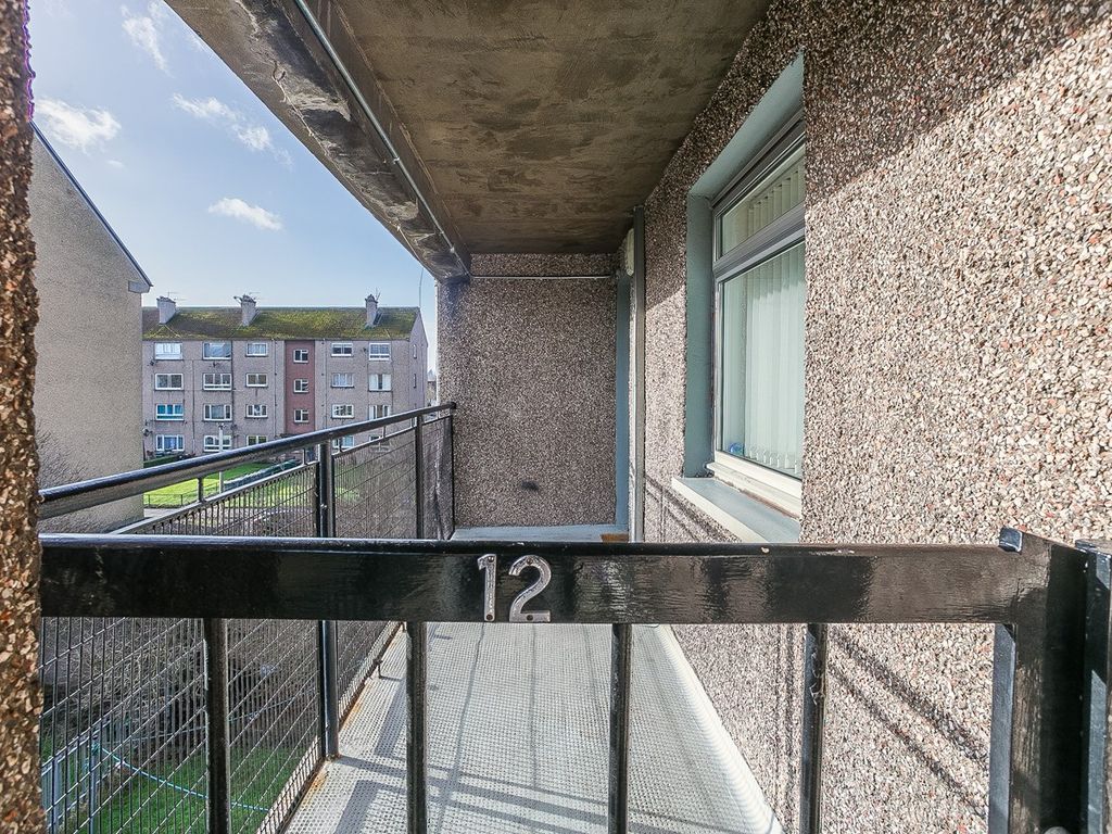 2 bed flat for sale in Magdalene Avenue, Duddingston, Edinburgh EH15, £145,000