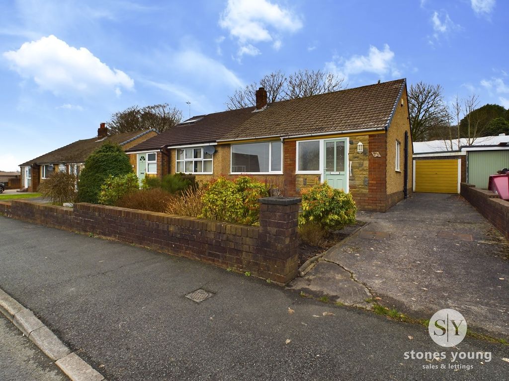 2 bed semi-detached bungalow for sale in Cunliffe Close, Blackburn BB1, £160,000