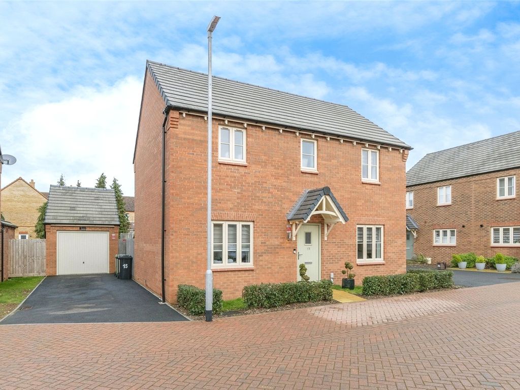 4 bed detached house for sale in Conference Close, Lower Stondon, Henlow, Bedfordshire SG16, £599,950