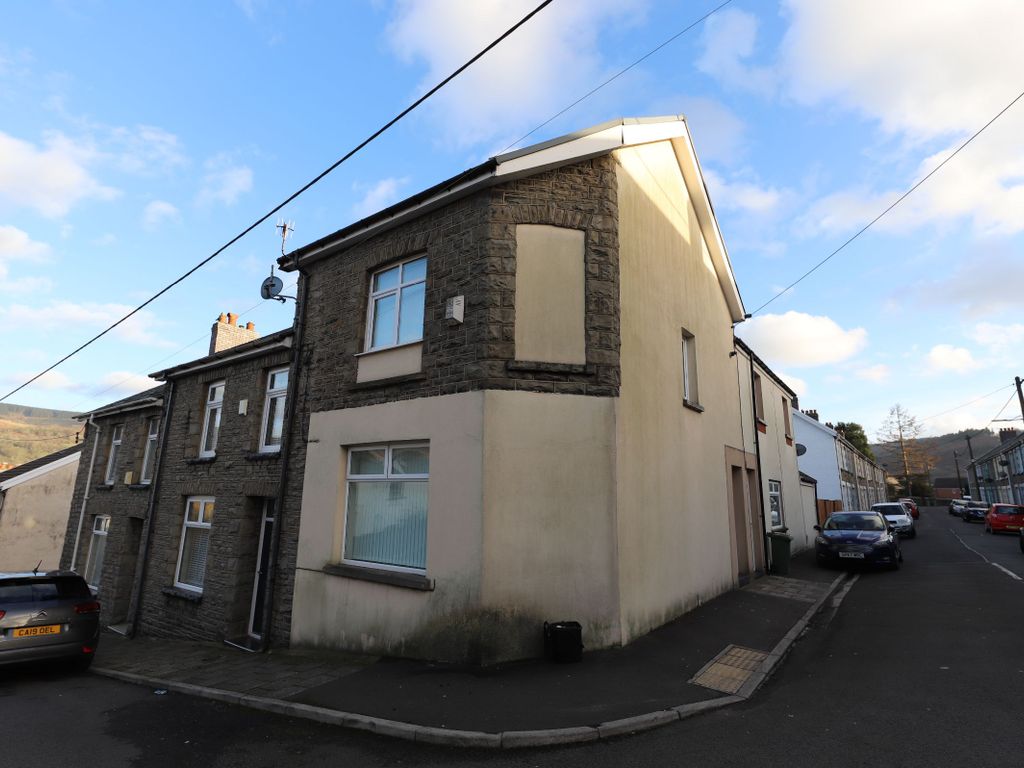 2 bed terraced house to rent in George Street, Aberaman, Aberdare CF44, £575 pcm