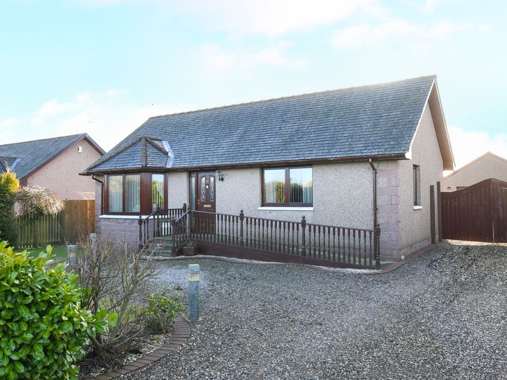 4 bed detached bungalow for sale in Burnhead Terrace, Redford, Arbroath DD11, £290,000